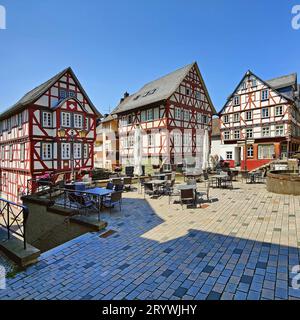 Maisons à colombages sur le Kornmarkt dans la vieille ville historique, Wetzlar, Hesse, Allemagne, Europe Banque D'Images