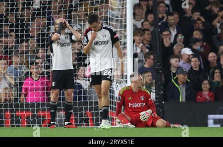 Londres, Royaume-Uni. 2 octobre 2023. Tim Ream de Fulham réagit après que Armando Broja de Chelsea ait marqué pour faire 2-0 lors du match de Premier League à Craven Cottage, Londres. Le crédit photo devrait se lire : David Klein/Sportimage crédit : Sportimage Ltd/Alamy Live News Banque D'Images