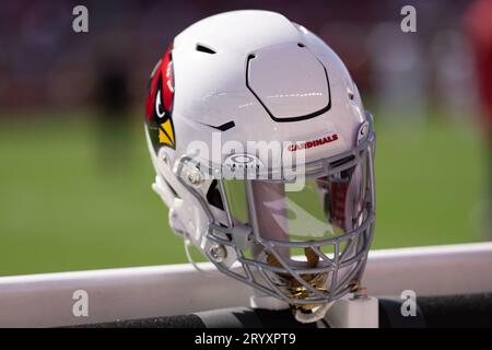 1er octobre 2023 ; Santa Clara, CALIFORNIE, États-Unis ; vue générale du casque Arizona Cardinals lors du deuxième quart-temps face aux 49ers de San Francisco au Levi’s Stadium. (Stan Szeto/image du sport) Banque D'Images