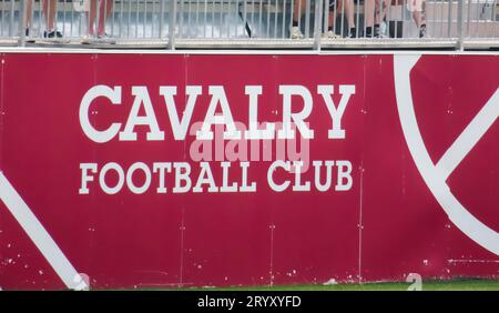 Calgary, Alberta, Canada. 17 juillet 2023. Un panneau du Cavalry football Club sur un mur. Banque D'Images