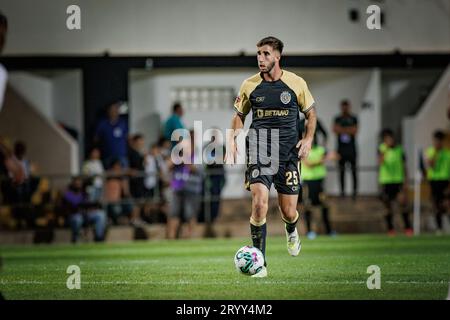 Goncalo Inacio lors du match de Liga Portugal BetClic 23/24 entre le SC Farense et le Sporting CP à l'Estadio de Sao Luis, Faro. (Maciej Rogowski) Banque D'Images