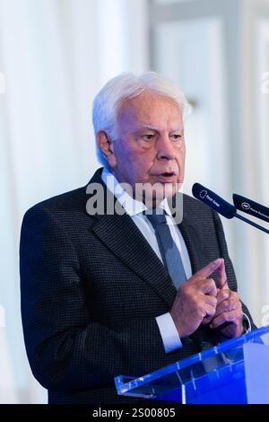Madrid, Madrid, Espagne. 23 décembre 2024. L'ancien président espagnol, FELIPE GONZALEZ, a accompagné la présentation du président élu du Venezuela, GÃ³mez Urrutia à Madrid (crédit image : © Ignacio Lopez Isasmendi/ZUMA Press Wire) USAGE ÉDITORIAL SEULEMENT! Non destiné à UN USAGE commercial ! Banque D'Images