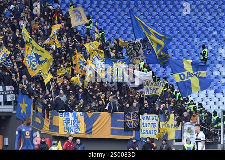 Rome, Latium. 22 décembre 2024. Fans de Parme lors du match de Serie A entre Roma et Parme au stade olympique, Italie, le 22 décembre 2024. Crédit crédit : massimo insabato/Alamy Live News Banque D'Images