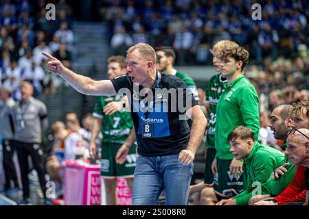 Wetzlar, Deutschland. 22 décembre 2024. Frank Carstens (HSG Wetzlar) Handball Bundesliga ; HSG Wetzlar - VfL Gummersbach : Wetzlar, 22.12.24 crédit : dpa/Alamy Live News Banque D'Images