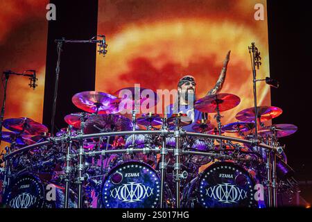 Dream Theater se produit au 'Palazzo dello Sport' Roma - Italie Banque D'Images