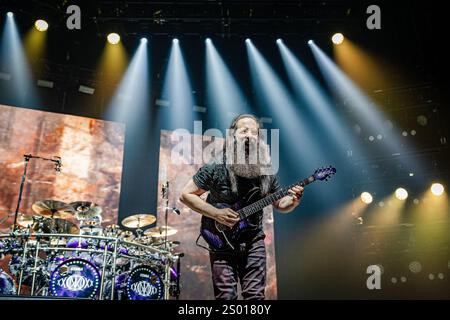 Dream Theater se produit au 'Palazzo dello Sport' Roma - Italie Banque D'Images