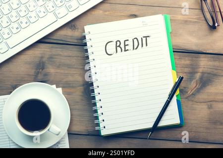 Texte de crédit écrit sur un ordinateur portable avec clavier Banque D'Images