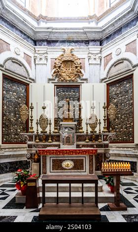 Chapelle des Martyrs dans la cathédrale d'Otrante, à Otrante, province de Lecce, Salento, Pouilles, Italie du Sud Banque D'Images