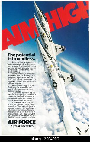 1988 USAF United States Air Force ad - AIM HIGH 'potentiel is Boundless' Banque D'Images