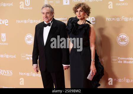 Juanjo Puigcorbé et Lola Marceli assistent au tapis rouge des Prix Jose María Forque 2024 au Palacio Municipal de Congresos de Madrid. Banque D'Images