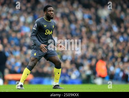 Stade Etihad, Manchester, Royaume-Uni. 26 décembre 2024. Premier League Football, Manchester City contre Everton ; Orel Mangala d'Everton Credit : action plus Sports/Alamy Live News Banque D'Images