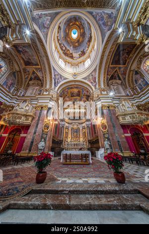 MDINA, MALTE - 19 décembre 2024 : L'église de l'Annonciation, également connue sous le nom d'église des Carmélites, est une église baroque du Prieuré de notre-Dame du Mont Banque D'Images