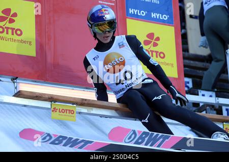 Titisee Neustadt, Allemagne. 13 décembre 2024. Ryoyu Kobayashi (Japon /JAP) beim FIS Skisprung-Weltcup Superteam Herren in Neustadt crédit : dpa/Alamy Live News Banque D'Images