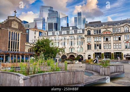 All Hallows by the Tower, City of London, bâtiments du quartier financier, Londres, Angleterre, Royaume-Uni Banque D'Images