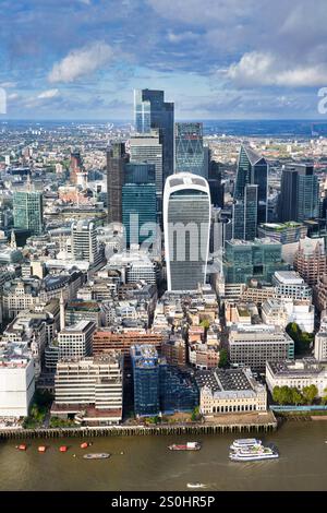 Skyline, City of London, bâtiments du quartier financier, vues depuis The Shard, Londres, Angleterre, Royaume-Uni Banque D'Images