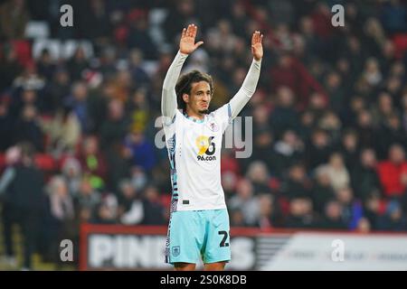 Milieu de terrain du Burnley FC Hannibal Mejbri (28) lors du Sheffield United FC vs Burnley FC Skybet EFL Championship match à Bramall Lane, Sheffield, Angleterre, Royaume-Uni le 26 décembre 2024 Banque D'Images