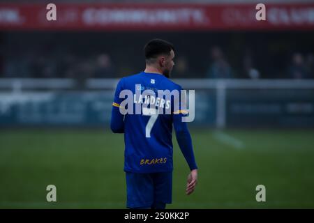 Henry Landers de Leamington lors du match de la National League North entre Brackley Town et Leamington. Banque D'Images