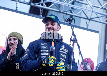 Bormio, Italie. 28 décembre 2024. Team Italy lors de la Coupe du monde de ski AUDI FIS - descente - hommes, course de ski alpin à Bormio, Italie, décembre 28 2024 crédit : Agence photo indépendante/Alamy Live News Banque D'Images