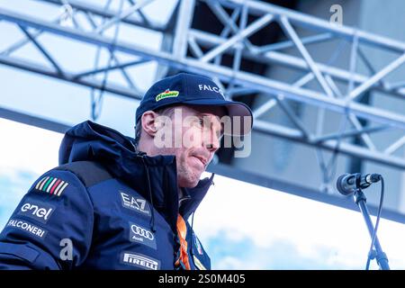 Bormio, Italie. 28 décembre 2024. Team Italy lors de la Coupe du monde de ski AUDI FIS - descente - hommes, course de ski alpin à Bormio, Italie, décembre 28 2024 crédit : Agence photo indépendante/Alamy Live News Banque D'Images