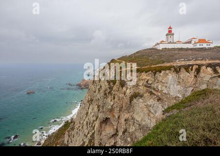 Phare de Cabo da Roca, point le plus à l'ouest de l'Europe continentale, Cabo da Roca, Portugal Banque D'Images
