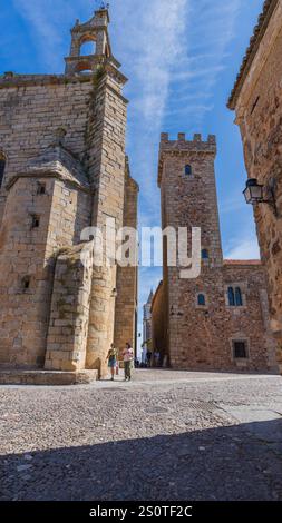 Caceres, Espagne, 26 mai 2024. Centre ancien et monumental de la ville de Caceres, en Estrémadure Banque D'Images