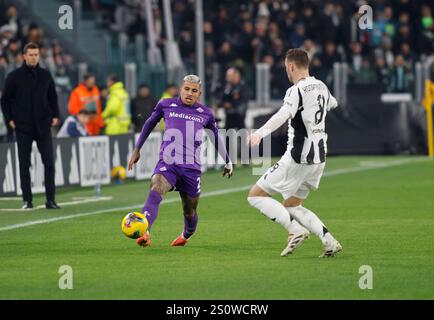 Turin, Italie. 29 décembre 2024. Dodô ACF Fiorentina lors de la saison italienne Serie A 2024/25, match de football entre la Juventus FC et l'ACF Fiorentina le 29 décembre 2024 au stade Allianz, Turin Italie. Crédit : Nderim Kaceli/Alamy Live News Banque D'Images