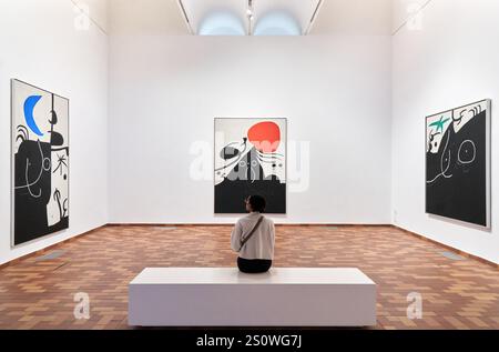 Femme devant la lune II, femme devant le soleil I, femme devant l'étoile filante III, 1974, Joan Miró, Barcelone, Catalogne, Espagne Banque D'Images