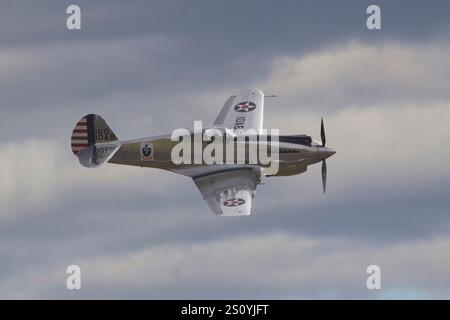 Curtiss P-40C, Tomahawk, avion de chasse, en vol Banque D'Images