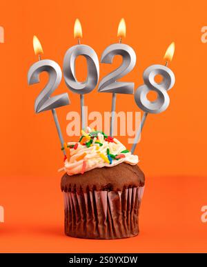 Bougies numéro 2028 pour bonne année - célébration du nouvel an Banque D'Images