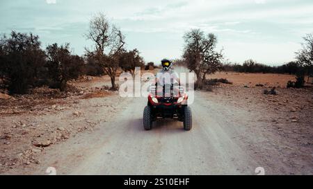 Quad Safari au coeur d'Agadir, Maroc 15 décembre 2024 Banque D'Images