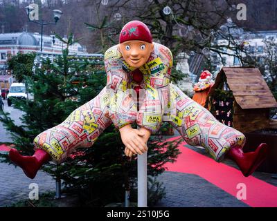 Figure Pierrot dans la ville de Spa/Belgique : la figure est devenue la mascotte de Spa, interprétée par divers artistes autour de la ville Banque D'Images