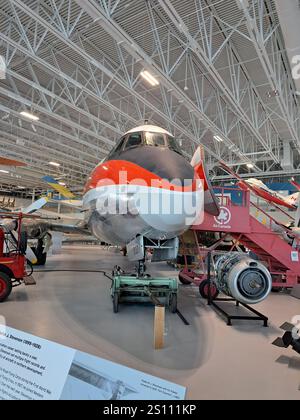 Air Canada Vickers VC2 Viscount à bord d'un avion de transport de passagers au Musée royal de l'aviation de l'Ouest du Canada à Winnipeg, Manitoba, Canada Banque D'Images