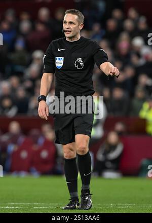 Birmingham, Royaume-Uni. 30 décembre 2024. Arbitre Craig Pawson lors du match de premier League à Villa Park, Birmingham. Le crédit photo devrait se lire : Cody Froggatt/Sportimage crédit : Sportimage Ltd/Alamy Live News Banque D'Images