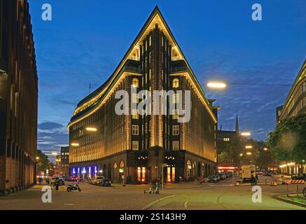 Maison du Chili dans le quartier Kontorhaus de Hambourg dans la soirée, site du patrimoine mondial, Allemagne, Hambourg Banque D'Images