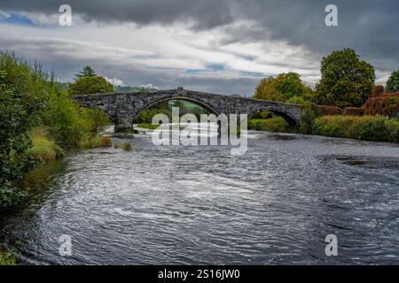 Pont Fawr Pont sur la rivière Conwy à Llanrwst Conway. Banque D'Images