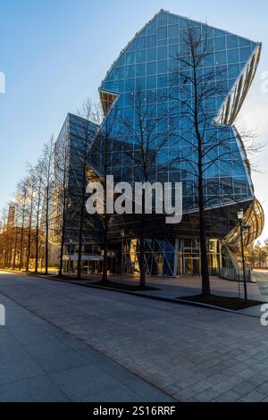 Le bâtiment de bureaux Novartis Pharma a été conçu par Frank O. Gehry, Novartis Campus à Bâle, en Suisse. Banque D'Images