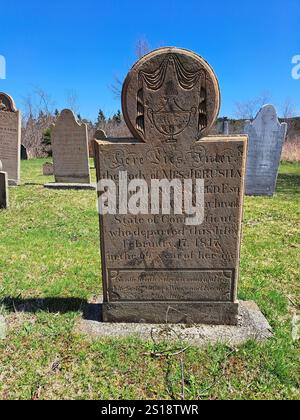 Pierres tombales au cimetière de Ha Ha sur NB 915 dans Upper New Horton, Nouveau-Brunswick, Canada Banque D'Images