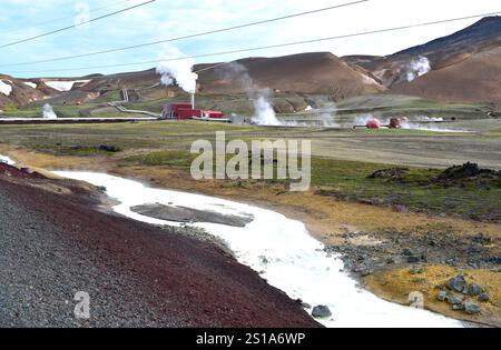 Kroflustod, station géothermique. Myvatn, Islande. Banque D'Images