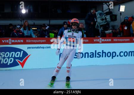 Garmisch Partenkirchen, Allemagne. 1er janvier 2025. Jan Hoerl (SC Bischofshofen AUT) beim Neujahrsskispringen 73. Vierschanzentournee Garmisch-Partenkirchen crédit : dpa/Alamy Live News Banque D'Images