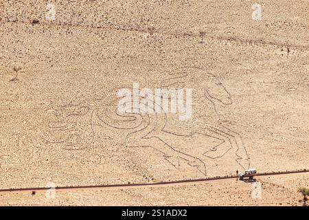 Namibie, Karas district, Aus, /ui häb le cheval de pierre en langue nama, Land art honorant les chevaux sauvages du Namib Banque D'Images