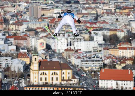 Innsbruck, Autriche. 03 janvier 2025. Ski nordique/saut à ski, Coupe du monde, tournoi des quatre collines, grande colline, hommes, qualification, l'autrichien Jan Hörl en action. Crédit : Daniel Karmann/dpa/Alamy Live News Banque D'Images
