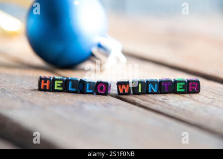 Fond du nouvel an, Bonjour l'hiver. Banque D'Images