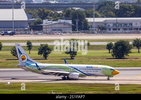 Flughafen Flughafen Bangkok-Don Mueang, Registrierung : HS-DBV, Nok AIR, BOEING 737-800. // 28.11.2024, Bangkok, Thaïlande, Asie *** Bangkok Don Mueang Banque D'Images