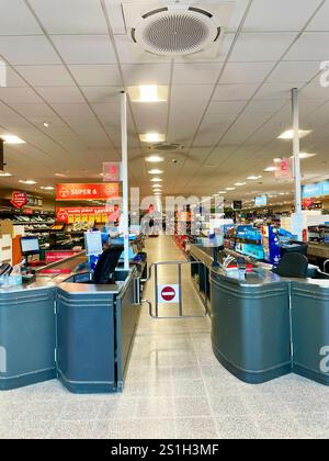 Intérieur du supermarché Aldi UK Banque D'Images