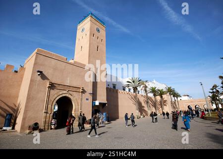 tour de l'horloge horloge d'essaouira dans la médina vieille ville site du patrimoine mondial de l'unesco essaouira, maroc Banque D'Images