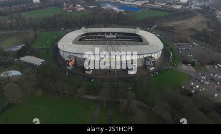 Hull, Royaume-Uni. 04 janvier 2025. Une vue aérienne du stade MKM lors du match du Sky Bet Championship Hull City vs Leeds United au stade MKM, Hull, Royaume-Uni, le 4 janvier 2025 (photo par Mark Cosgrove/News images) à Hull, Royaume-Uni le 1/4/2025. (Photo de Mark Cosgrove/News images/SIPA USA) crédit : SIPA USA/Alamy Live News crédit : SIPA USA/Alamy Live News Banque D'Images