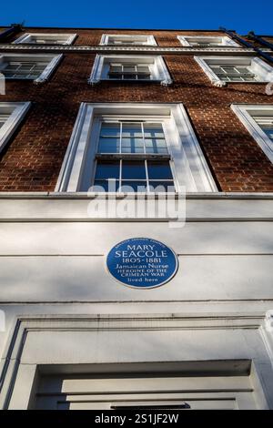 Mary Seacole Home 14 Soho Square Londres - Mary Seacole London Blue plaque - Mary Seacole était une infirmière jamaïcaine qui était une héroïne de la guerre de Crimée. Banque D'Images