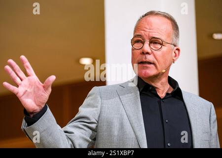 Berlin Praesentation der SPD Wahlkampagne für die Bundestagswahl 2025. Matthias Miersch Generalsekretaer, SPD spricht BEI der Praesentation der Wahlkampagne zur Bundestagswahl 2025 à Berlin, 05.01.2025. Copyright : xEibner-Pressefoto/FlorianxWiegandx EP FWD Banque D'Images