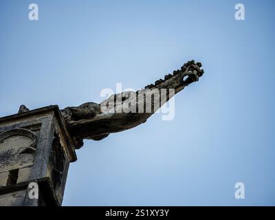 Margny-les-Compiègne est une belle ville en France. Ville médiévale, anciennes cathédrales gothiques. Monuments historiques. Banque D'Images