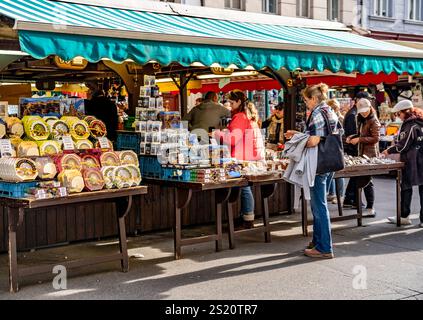 Havel's Market (en tchèque : 'Havelské tržiště') marché alimentaire traditionnel dans la rue Havelská, quartier Stare Mesto (vieille ville), Prague, République tchèque Banque D'Images